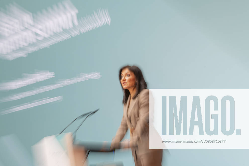 - Aviation Summit EUR, Deutschland, Berlin, 09.06.2026: Am Vortag der ILA26 treffen sich auf der Aviation Summit (BAS) Entscheider der internationalen Luftfahrt aus Politik, Industrie, Wissenschaft und Finanzen. Sie erörtern welche Fortschritte sind heute schon erreicht worden und welche Herausforderungen müssen noch gemeistert werden. Als Gäste sind anwesend: ¢ Richard Aboulafia ED, Aerodynamic Advisory ¢ Guillaume Faury CEO, Airbus ¢ Lars Wagner CEO, Airbus Commercial ¢ Michael Schöllhorn CEO, Airbus Defense and Space & President, BDLI ¢ Peter Gerber CEO, Condor ¢ Tobias Meyer CEO, Deutsche Post DHL Group ¢ Magda KopczyÅ ska DG, European Commission, DG Move ¢ Nicola Beer VP, European