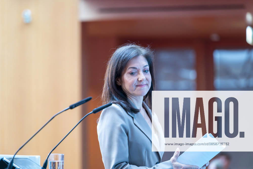 - Aviation Summit EUR, Deutschland, Berlin, 09.06.2026: Am Vortag der ILA26 treffen sich auf der Aviation Summit (BAS) Entscheider der internationalen Luftfahrt aus Politik, Industrie, Wissenschaft und Finanzen. Sie erörtern welche Fortschritte sind heute schon erreicht worden und welche Herausforderungen müssen noch gemeistert werden. Als Gäste sind anwesend: ¢ Richard Aboulafia ED, Aerodynamic Advisory ¢ Guillaume Faury CEO, Airbus ¢ Lars Wagner CEO, Airbus Commercial ¢ Michael Schöllhorn CEO, Airbus Defense and Space & President, BDLI ¢ Peter Gerber CEO, Condor ¢ Tobias Meyer CEO, Deutsche Post DHL Group ¢ Magda KopczyÅ ska DG, European Commission, DG Move ¢ Nicola Beer VP, European