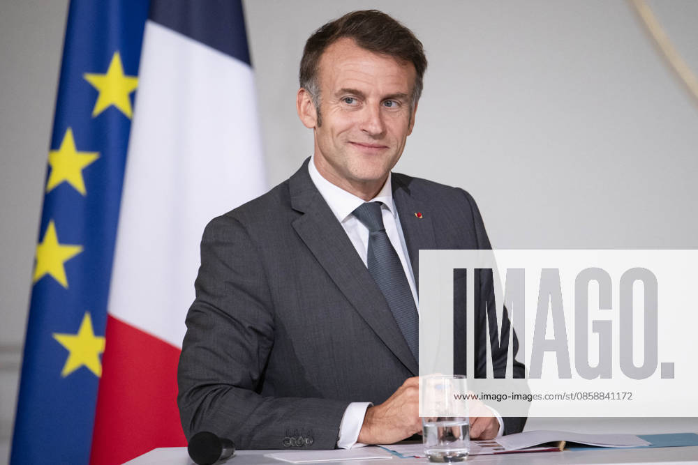 Emmanuel Macron at a meeting with the G7 Engament Groups - Paris French President Emmanuel Macron look and gestures during a meeting with the G7 Engament Groups at the Elysee Palace, French Presidential Palace, in Paris, on June 10, 2026. Photo by Eliot Blondet ABACAPRESS.COM Paris France France