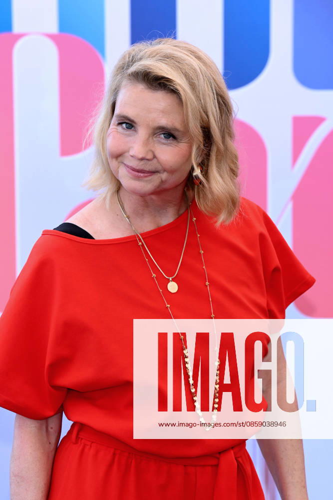 IPA85642043 - Monte Carlo, 65th Monte Carlo Television Festival - Photo call for the TV series Olivia? - Annette Frier