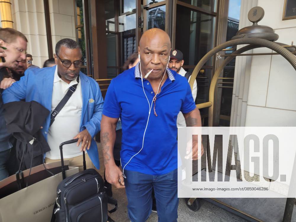 US-Boxlegende Mike Tyson bei der Abreise aus dem Hotel The Ritz-Carlton am Potsdamer Platz. 13.06.2026