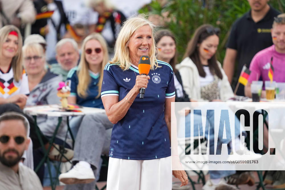 ZDF-Fernsehgarten 2026. Andrea (Kiwi) Kiewel im ZDF Fernsehgarten mit dem Motto Fußball Party am 14.06.2026 in Mainz. Mainz ZDF Fernsehgarten Rheinland-Pfalz