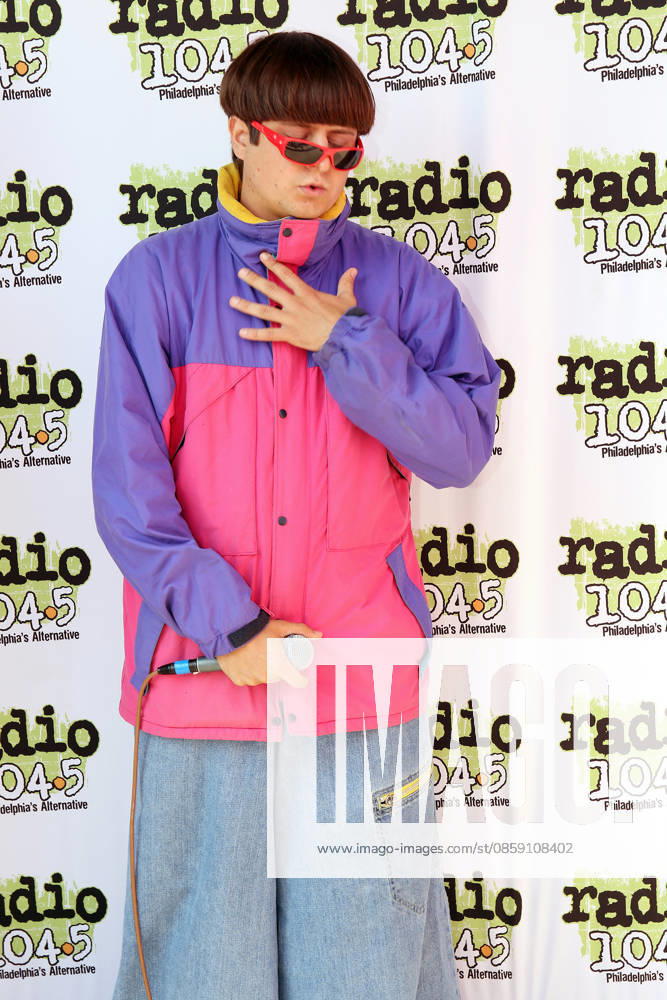 **FILE PHOTO** Oliver Tree Dies In Helicopter Crash. PHILADELPHIA, PA - JUNE 23 : Oliver Tree posed and performance at Radio 104.5 Summer Block Party at Xfinity Live Philadelphia, Pa June 23, 2019 Credit : Star Shooter MediaPunch