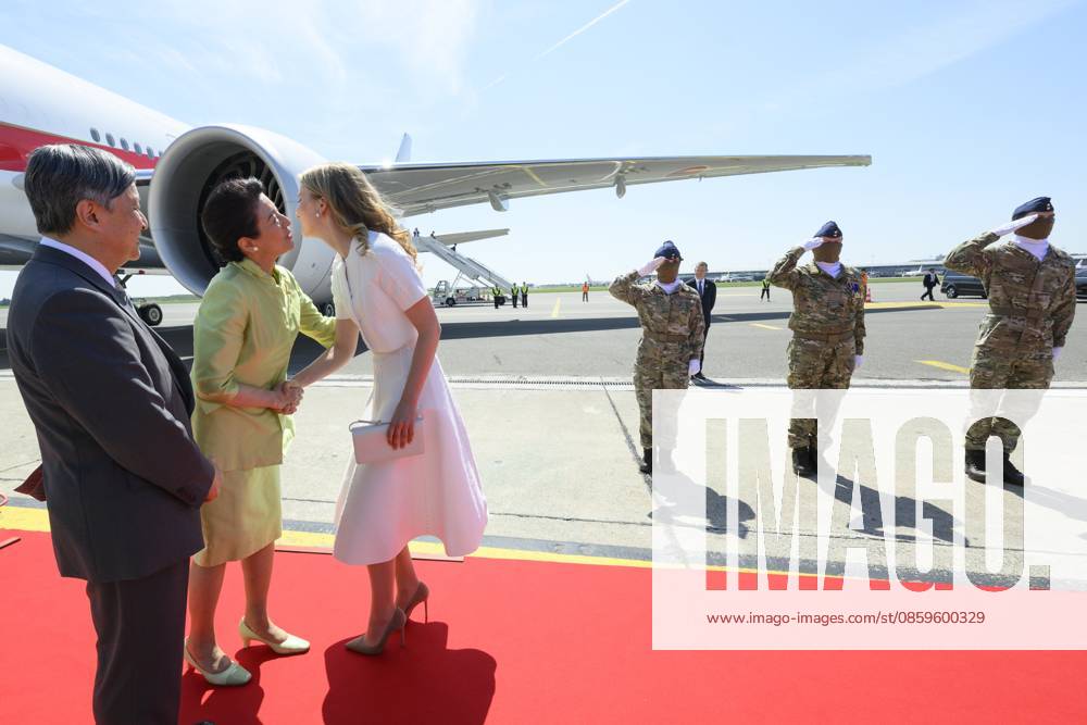 Crown Princess Elisabeth welcomes Japanese Emperor Naruhito and Japanese Empress Masako upon the arrival at Melsbroek military airport for an official state visit of the Japanese Emperor and Empress to Belgium, on Saturday 20 June 2026, in Brussels. The Emperor and Empress of Japan visit Belgium from June 20-25. POOLxPHILIPxREYNAERS 178446386