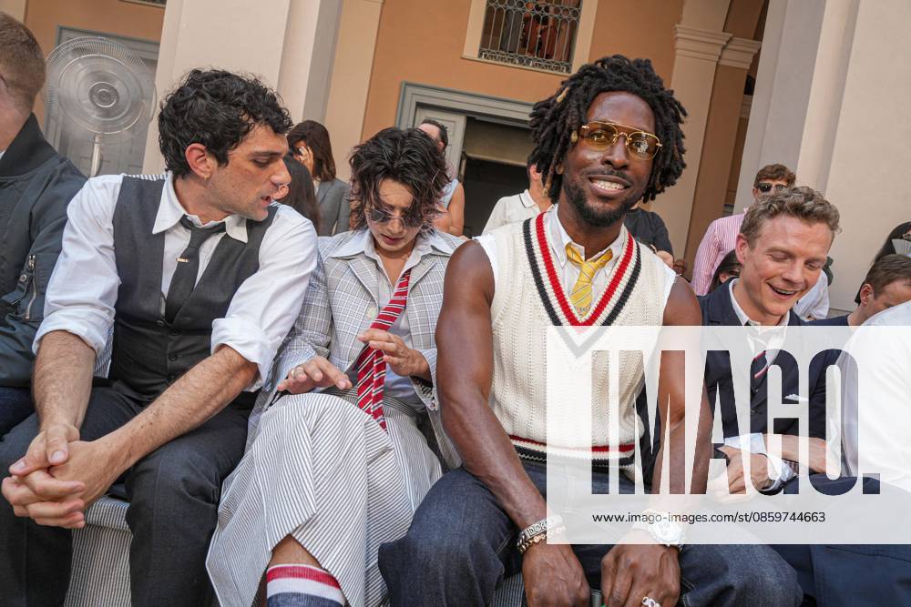 IPA85941912 - Milan, Milan Mens Fashion Week Spring Summer 2027 - Mens Fashion, Spring Summer 2027 - Thom Browne fashion show - front row Pictured: Bresch Cai Xukun, Saint Jhn, and Patrick Gibson