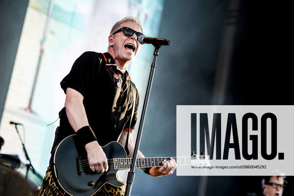 The Offspring live at Tinderbox 2026 Odense, Denmark. 26th, June 2026. The American rock band The Offspring performs a live concert during the Danish music festival Tinderbox 2026 in Odense. Here singer and guitarist Dexter Holland is seen live on stage. Denmark, Odense