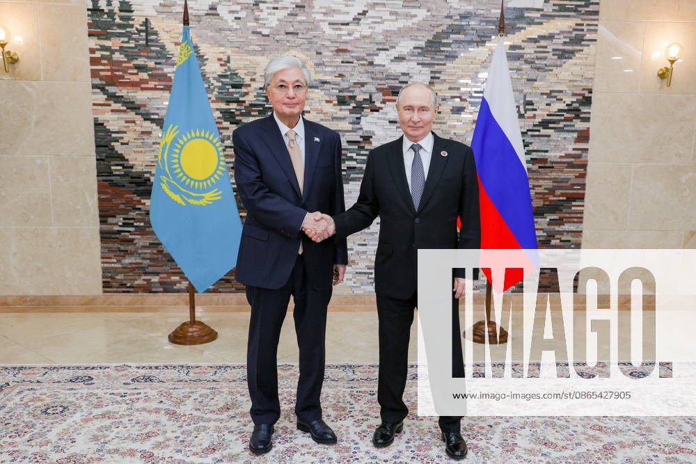 KYRGYZSTAN, BISHKEK - AUGUST 31, 2026: Kassym-Jomart Tokayev (L), President of Kazakhstan, and his counterpart Vladimir Putin of Russia shake hands during a meeting on the sidelines of the 2026 SCO Summit, at the Ala Archa State Residence Bishkek Kyrgyzstan - ZUMAt113 20260831_zaa_t113_423