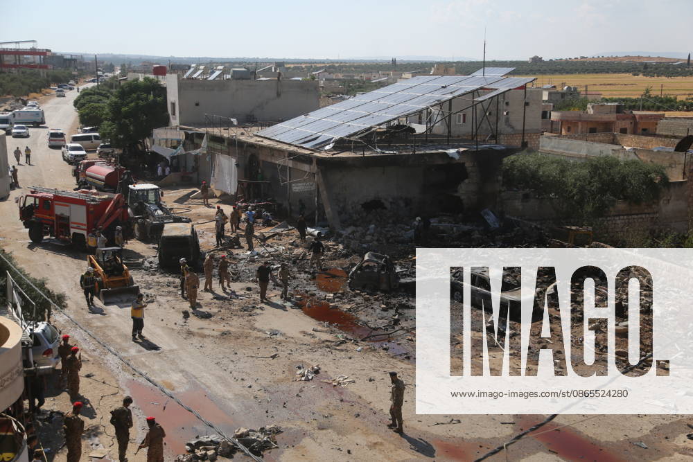 Explosion in Syria’s Idlib kills 5 IDLIB, SYRIA - SEPTEMBER 01: The explosion heavily damages nearby buildings and vehicles after an ammunition-laden vehicle explodes in Syria’s northwestern Idlib province, killing five people and injuring 10 others, according to initial reports, on September 01, 2026. Kasim Yusuf Anadolu Idlib Suriye. Editorial use only. Please get in touch for any other usage.