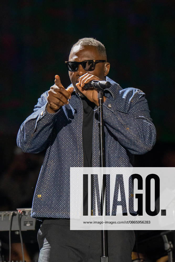 Night one of Jay-Z 30 Concert in London, UK - 4 Sept 2026 Idris Elba seen on stage as a special guest on the first night of Jay-Z 30 tour celebrating the 30th anniversary of his debut album Reasonable Doubt at Tottenham Hotspur Stadium. London United Kingdom