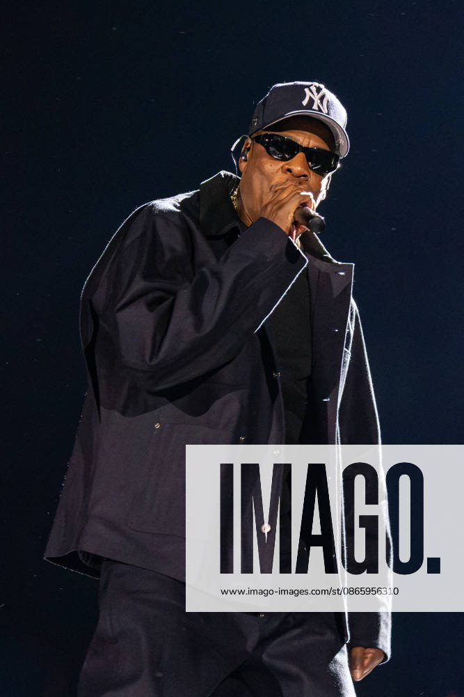 Night one of Jay-Z 30 Concert in London, UK - 4 Sept 2026 Shawn Corey Carter, known professionally as Jay-Z performs on stage on the first night of his Jay-Z 30 tour celebrating the 30th anniversary of his debut album Reasonable Doubt at Tottenham Hotspur Stadium. London United Kingdom