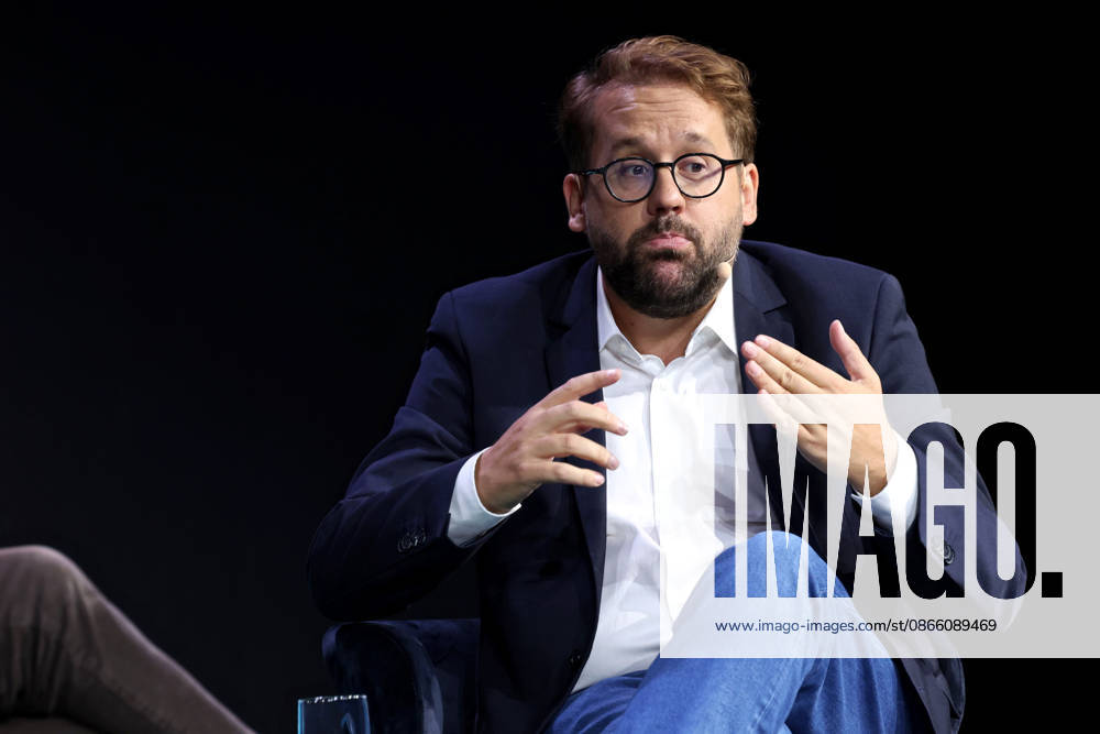IFA, Highlights from the Technology Fair, Berlin, September 5, 2026 Paul Ronzheimer, Deputy Editor-in-Chief of BILD, Ronzheimer Live Podcast Ronzheimer Live Podcast, IFA 2026 Innovation Stage, Berlin, September 5, 2026 Berlin Exhibition Grounds, Berlin, Germany