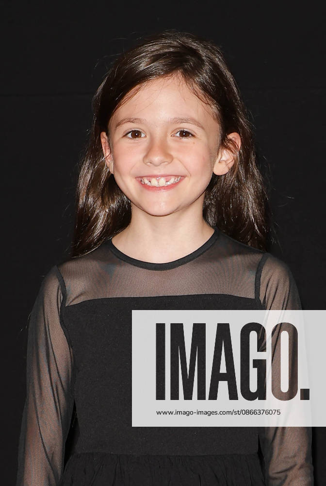 Élodie Batard Gaultier Preview of the film *Dix pour cent* at the Olympia in Paris on September 8, 2026 Coadic Guirec Bestimage Preview of the film *Dix pour cent* at the Olympia in Paris on September 8, 2026 Paris, France