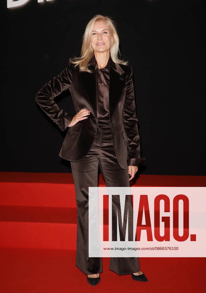 Louise Ekland Preview screening of the film *Dix pour cent* at the Olympia in Paris on September 8, 2026 Coadic Guirec Bestimage Preview of the film *Dix pour cent* at the Olympia in Paris on September 8, 2026 Paris, France
