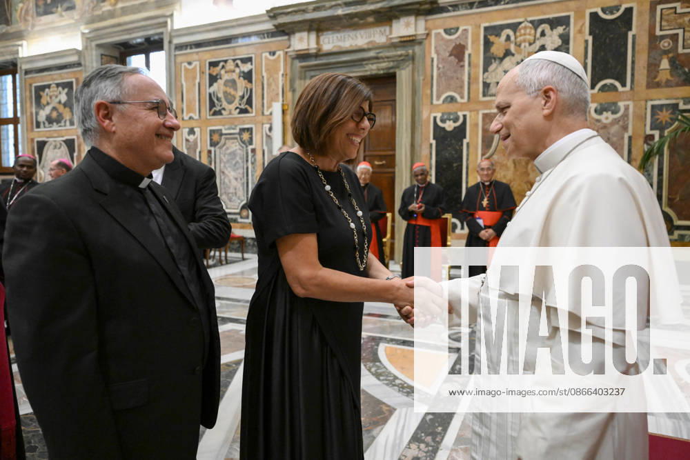 POPE LEO XIV PRIVATE AUDIENCE Italy, Rome, Vatican, 2026 9 9 Pope Leo XIV receives bishops associated with the Focolare Movement in a private audience at the Vatican. - NO BOOKS