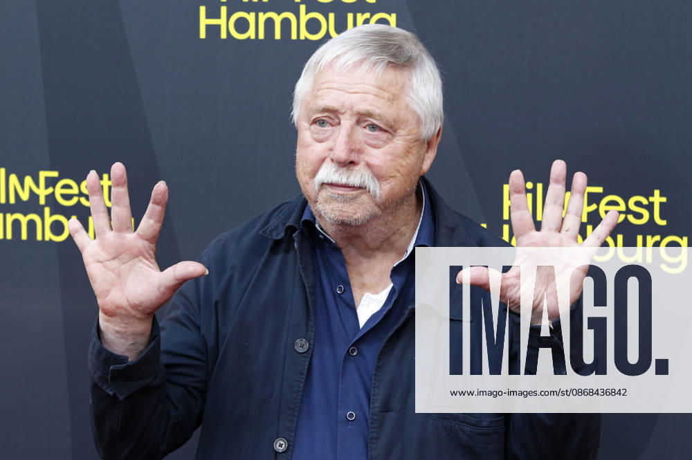 Wolf Biermann at the premiere of the documentary *Biermann* at the 34th Hamburg Film Festival in 2026 at Cinemaxx Dammtor in Hamburg, October 2, 2026 Foto:xC.xTamckex xFuturexImagex biermann_6036