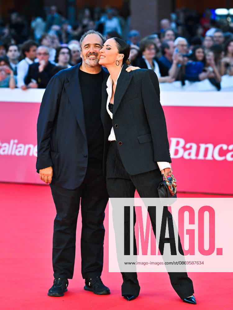 IPA89723030 - Rome, 2026 Film Festival Night 3 Red Carpet for the film Je so Pazzo. Pictured: Salvatore Nastasi, Ema Stokholma