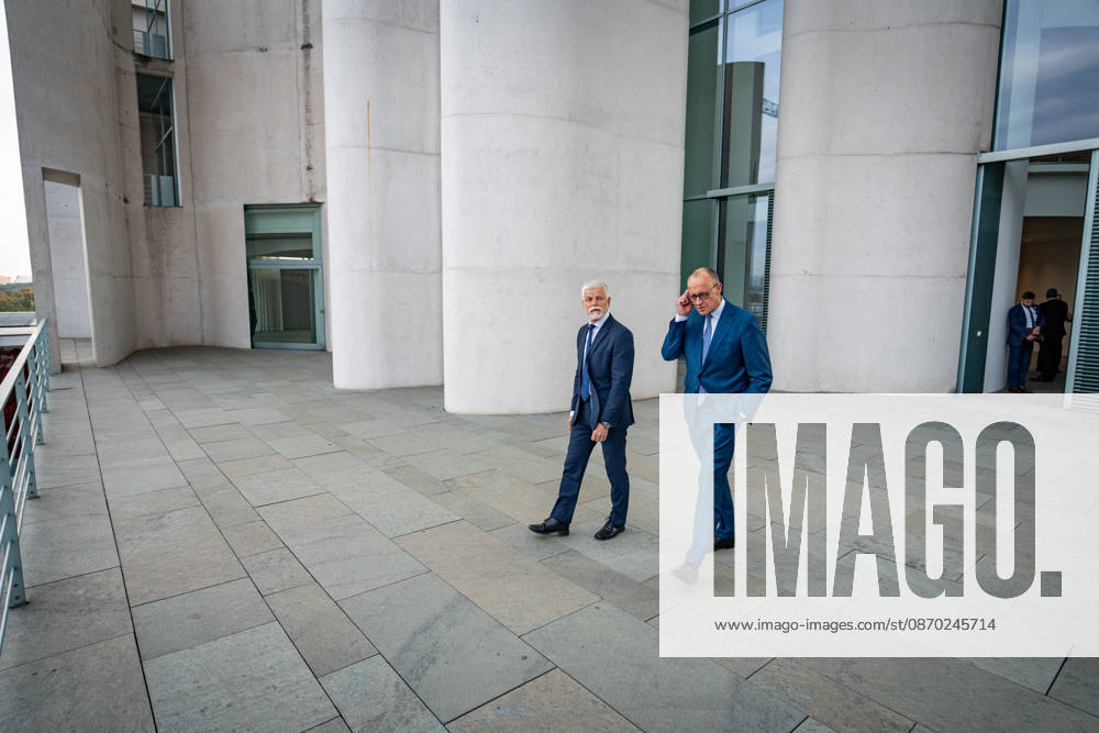 Chancellor Friedrich Merz welcomes Petr Pavel, President of the Czech Republic, to the Federal Chancellery; Czech President at the Federal Chancellery, Berlin, Germany; Berlin, Berlin, Germany; Federal Chancellery