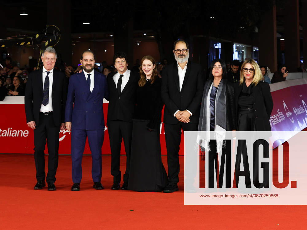 IPA89995914 - Rome, 2026 Film Festival Night 9 Red carpet for the film *THE DEBUT*. Pictured: Jesse Eisenberg (director) Cast: Julianne Moore Andrea Romeo, Francesco Fantoni, Roberto Pisoni, Emanuela Ceddia, Benedetta Caponi