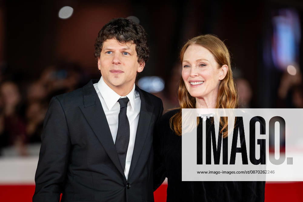 The Debut red carpet during the 21st Rome Film Festival at Auditorium Parco Della Musica in Rome, Italy on 21 October 2026. Jesse Eisenberg and Julianne Moore attend the The Debut red carpet during the 21st Rome Film Festival at Auditorium Parco Della Musica in Rome, Italy on 21 October 2026., Credit:Stefano Costantino TTL Stefano Costantino Avalon Italy, Rome
