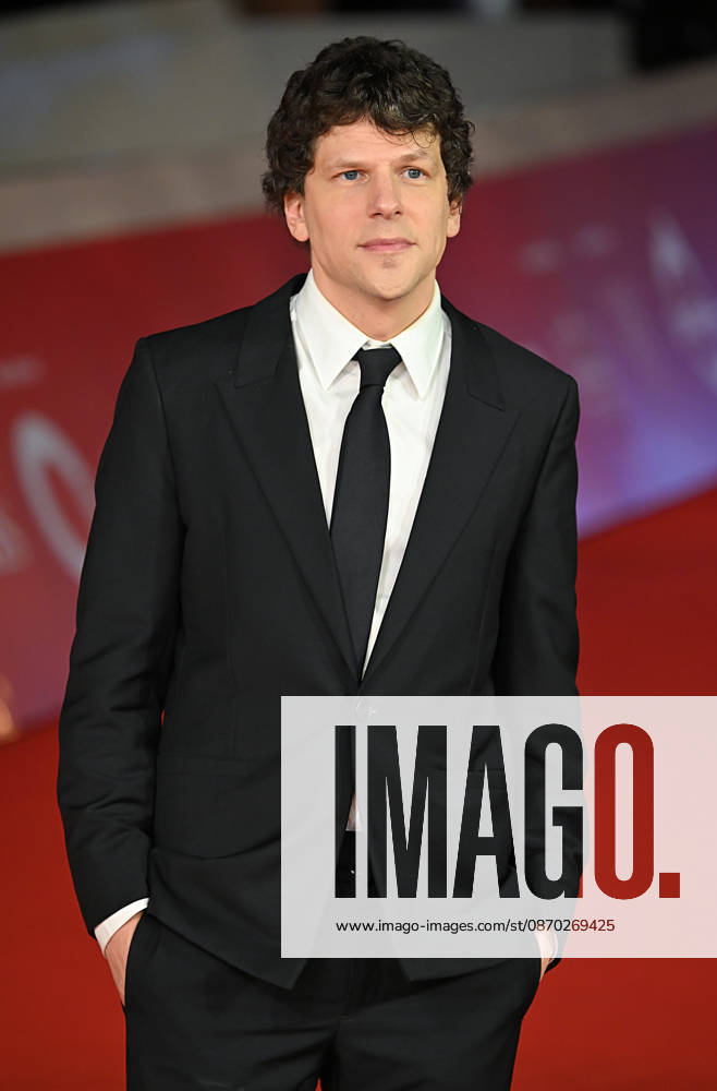 Italy: Romacinemafest 2026 Jesse Eisenberg on the Red carpet movie The Debut during Roma cinema fest 2026. Rome (Italy), October 21st, 2026, Imago-Images Emmefoto