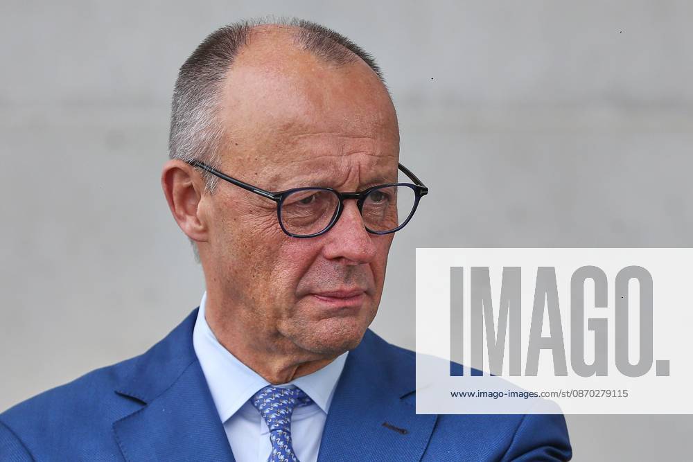 Berlin, Deutschland, 21.10.2026: Bundeskanzleramt: Empfang des Präsidenten der Mongolei: Bundeskanzler Friedrich Merz (CDU)