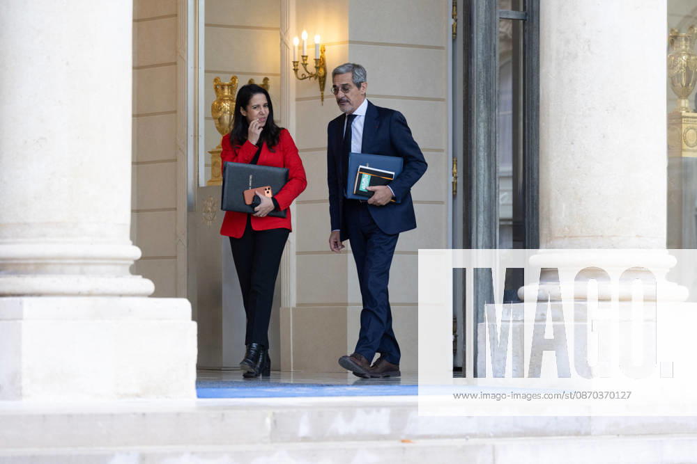 Weekly Cabinet Meeting - Paris Junior Minister for Energy and Digital economy Maud Bregeon and Trade Minister for small and medium enterprises Serge Papin leave after attending the weekly cabinet meeting at the Elysee Palace in Paris on October 22, 2026. Photo by Raphael Lafargue ABACAPRESS.COM Paris France