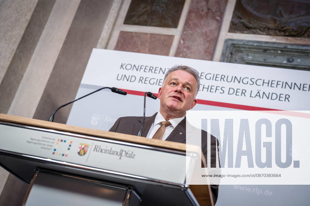 Abschlusspressekonferenz - Gordon Schnieder, Ministerpräsident Rheinland-Pfalz;Konferenz der Regierungschefs der Länder Ministerpräsidentenkonferenz MPK in Berlin - Abschlusspresskonferenz, Berlin Berlin Deutschland Bundesratsgebäude