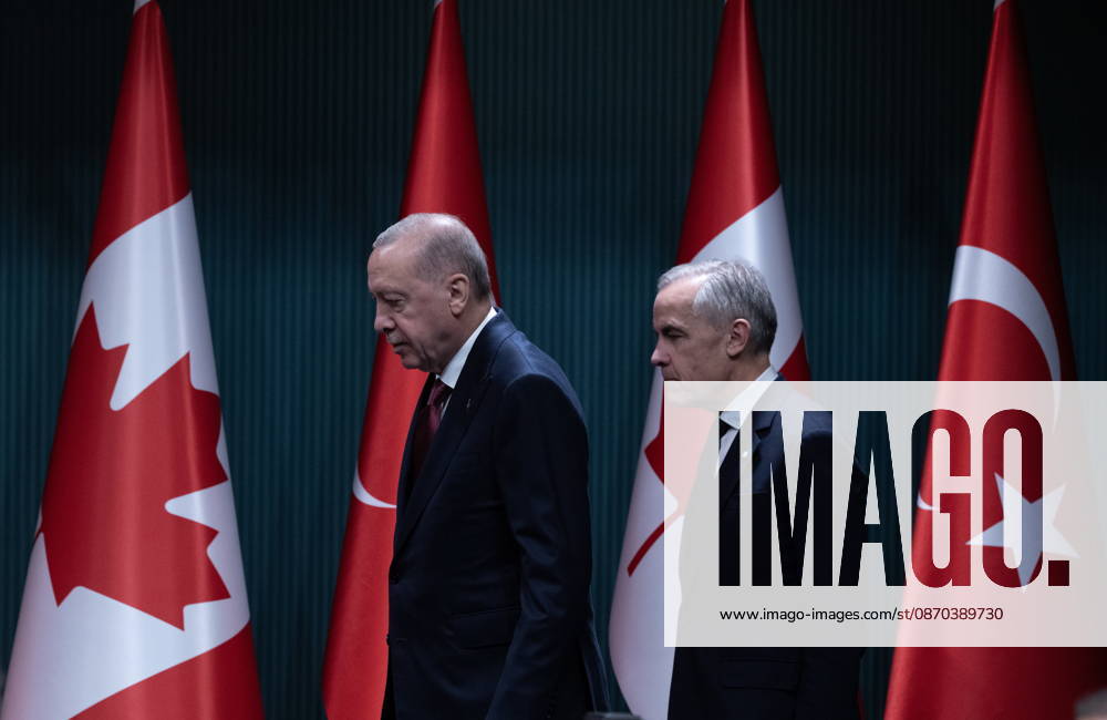 Prime Minister Mark Carney and Turkish President Recep Tayyip Erdogan take to the stage for a joint statement in Ankara, Turkey Thursday, Oct. 22, 2026. Ankara Turkey - ZUMAc35_ 20261022_zaf_c35_058