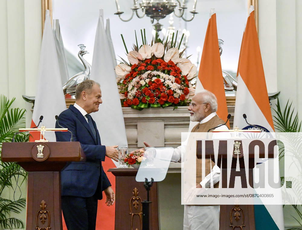 Poland PM Donald Tusk in India New Delhi, Oct 22 (ANI): Prime Minister Narendra Modi and Polish Prime Minister Donald Tusk shake hands during the Joint Press Statement at Hyderabad House, in New Delhi on Thursday. NEW DELHI Delhi India