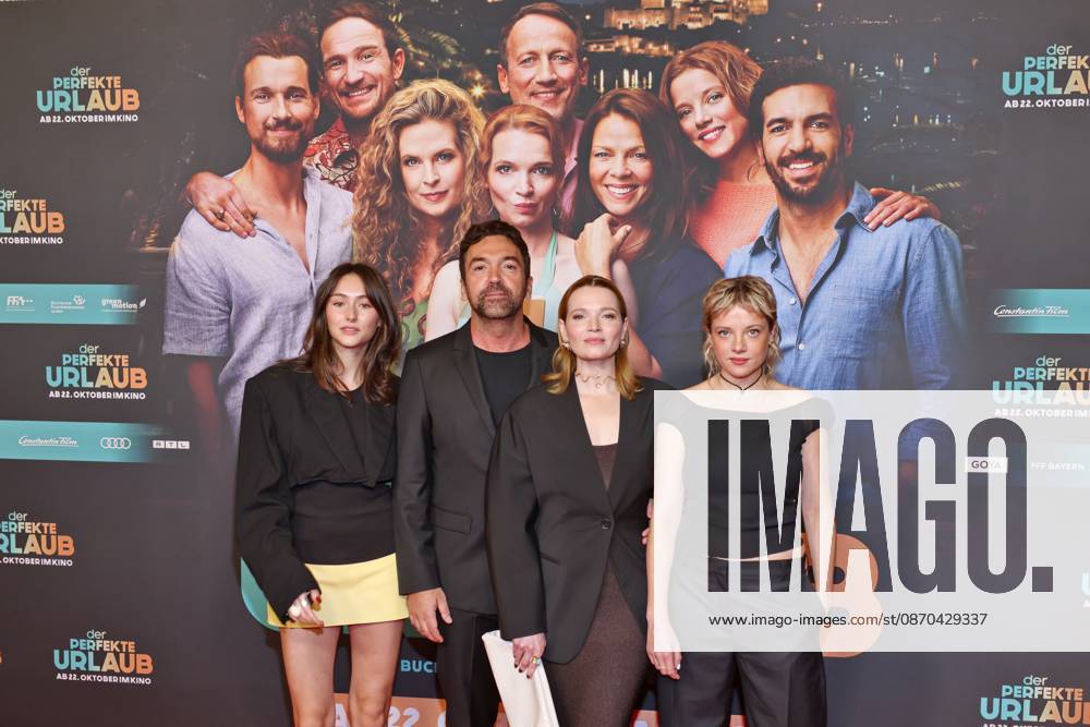 Der perfekte Urlaub Emily Kusche, Bora Dagtekin, Caroline Herfurth, Jella Haase Premiere von Der perfekte Urlaub, Zoo Palast, Berlin, Datum: 22.10.2026