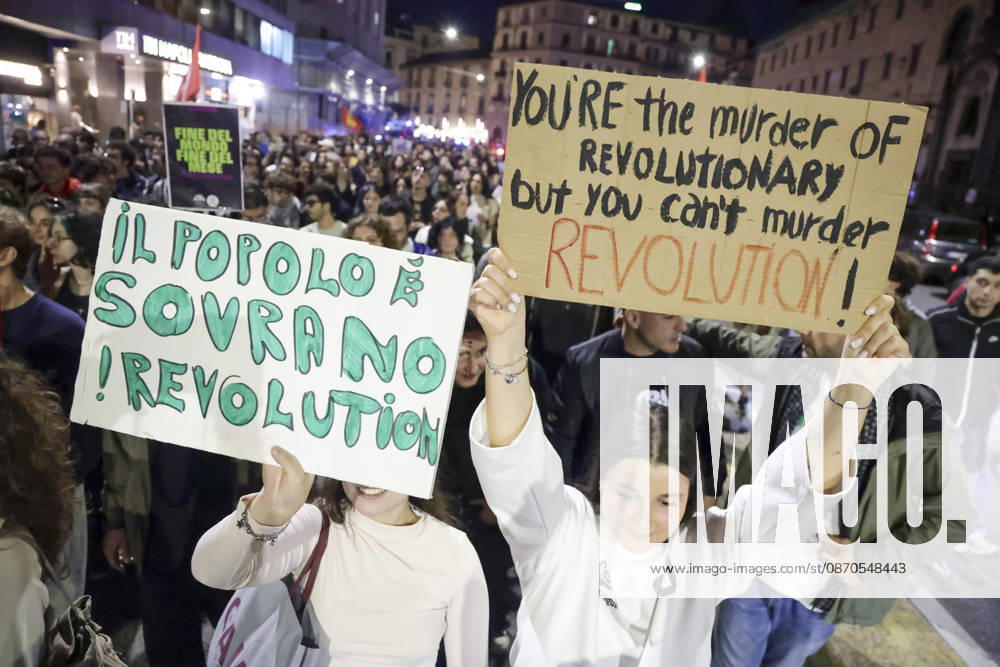 Protesters Clash with Police in Naples Students, trade union members and activists from Potere al Popolo take part in a demonstration against the rising cost of living in Piazza Municipio. Clashes between demonstrators and police break out during the protest. ABP18409