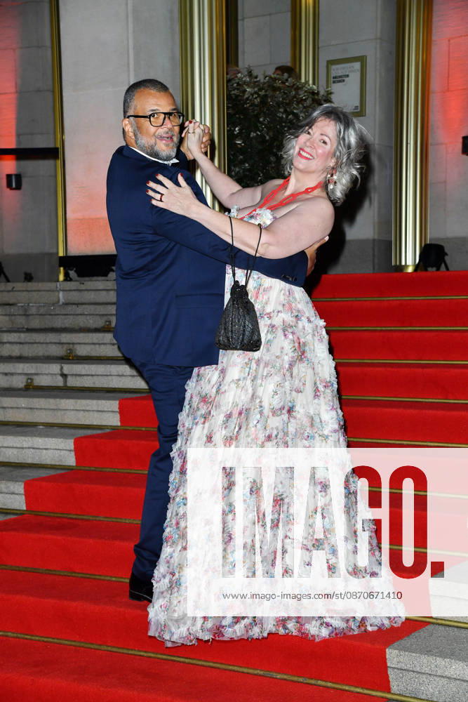 Cheryl Shepard with her husband Nikolaus Okonkwo at the 2026 Leipzig Opera Ball at the Leipzig Opera on October 24, 2026