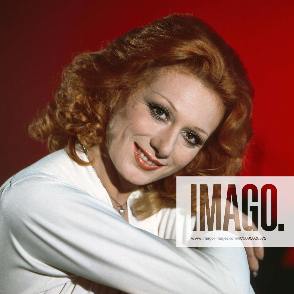 Musik! Musik! Musik! Die Max-Greger-Show, Unterhaltungsshow, Deutschland 1976, Mitwirkende: Margot Werner Nur redaktionelle Nutzung. Editorial usage only.
