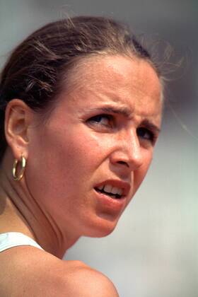 Caren Jung Fotos IMAGO