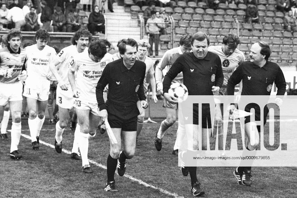 Aus 2.BL Saison 1986 1987 Eintracht Braunschweig gegen den VfL