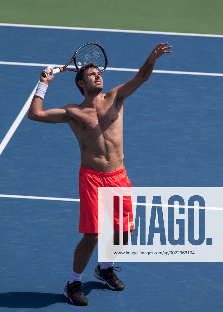 Stan Stanislas Wawrinka (SUI) trainiert mit freiem Oberkoerper,Training, Tattoo, Tennis - Dubai Duty Stan Stanislas Wawrinka (SUI) trainiert mit freiem Oberkoerper,Training, Tattoo, Tennis - Dubai Duty