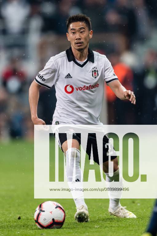 Shinji Kagawa of Besiktas JK during the Turkish Spor Toto Super Lig  football match between Besiktas