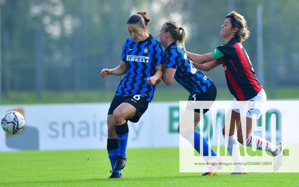 Milano, Italia. 18th Oct, 2020. Beatrice Merlo (#13 Inter) and