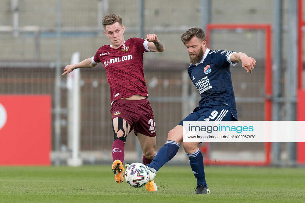 Fußball, 3. Liga, 20210411, SpVgg Unterhaching Dynamo Dresden. Im Bild Julius KADE (Dynamo Dresde