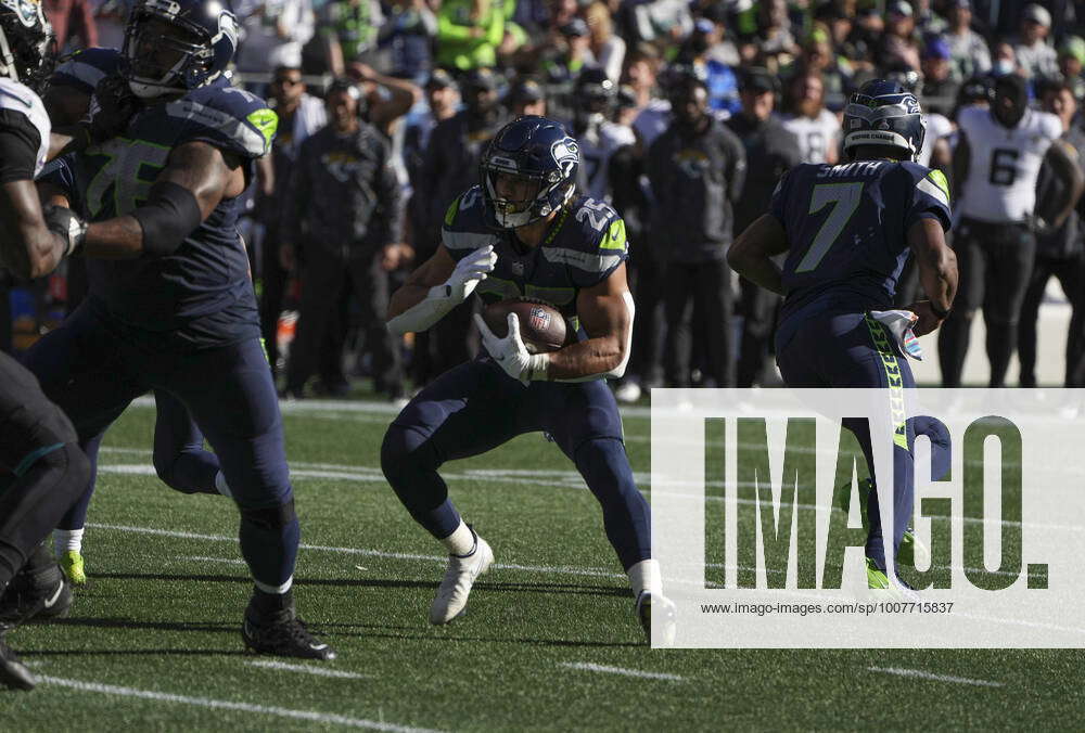 Seattle Seahawks running back Travis Homer (25) during an NFL