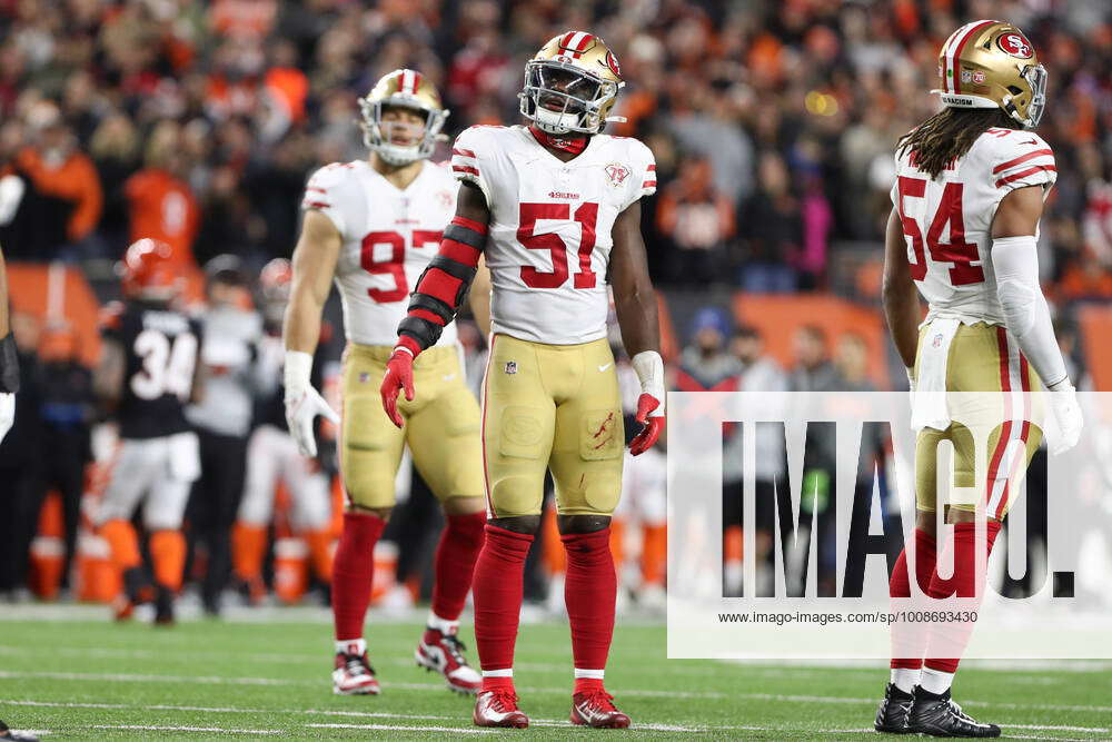 San Francisco 49ers outside linebacker Azeez Al-Shaair (51) is