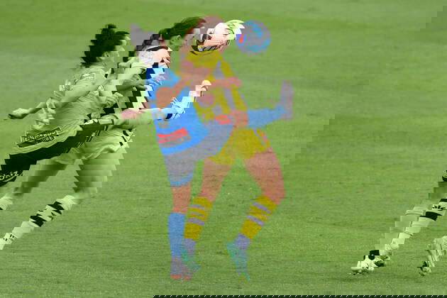 Mackenzie Barry Fotos IMAGO