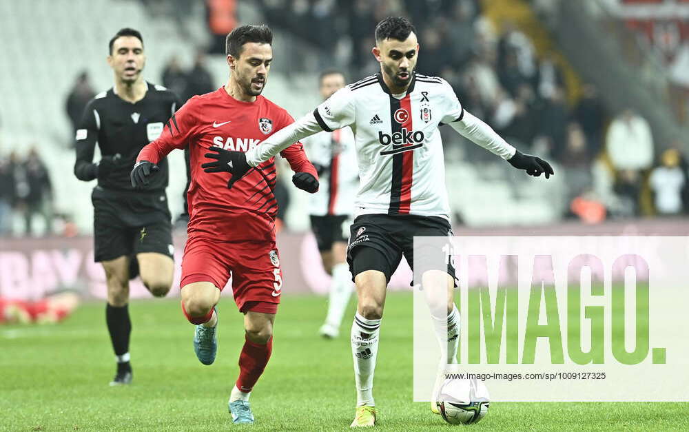 Istanbul, Turkey. 14th Jan, 2022. ISTANBUL, TURKEY - JANUARY 14: Furkan  Soyalp of Gaziantep FK challenges Rachid Ghezzal of Besiktas JK during the  Turkish Super Lig match between Besiktas and Gaziantep FK