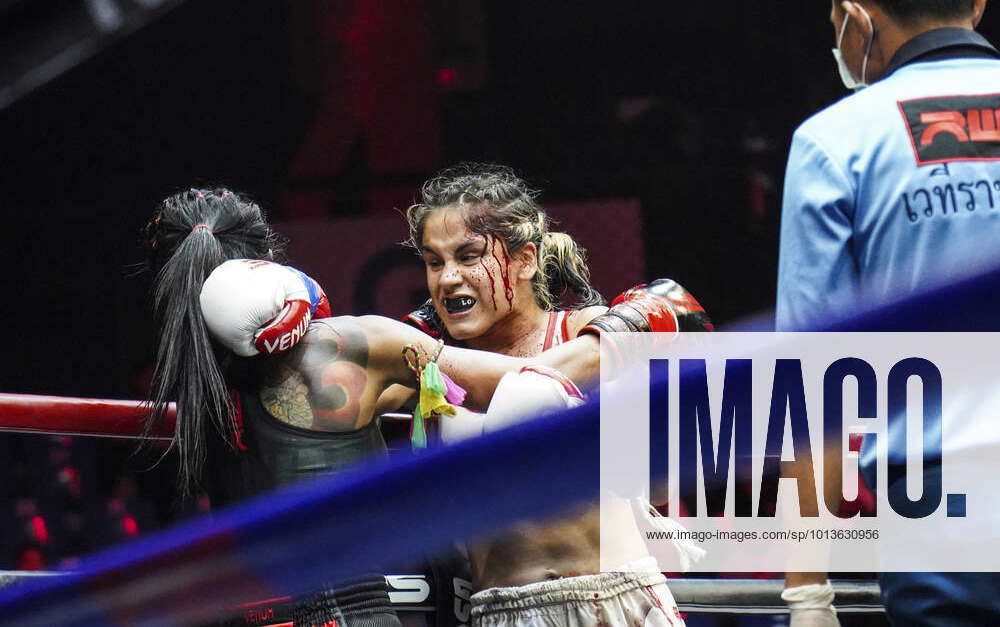 First Muay Thai Female Fight At Thailands Rajadamnern Stadium Milagros