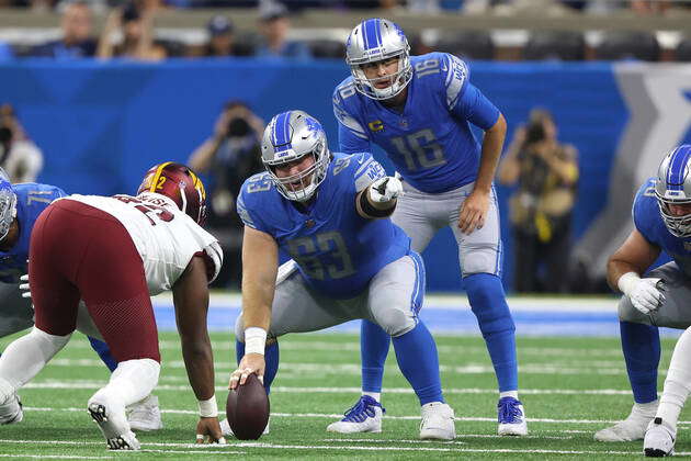 Detroit Lions center Evan Brown (63) blocks against the Washington  Commanders during an NFL football game, Sunday, Sept. 18, 2022, in Detroit.  (AP Photo/Rick Osentoski Stock Photo - Alamy