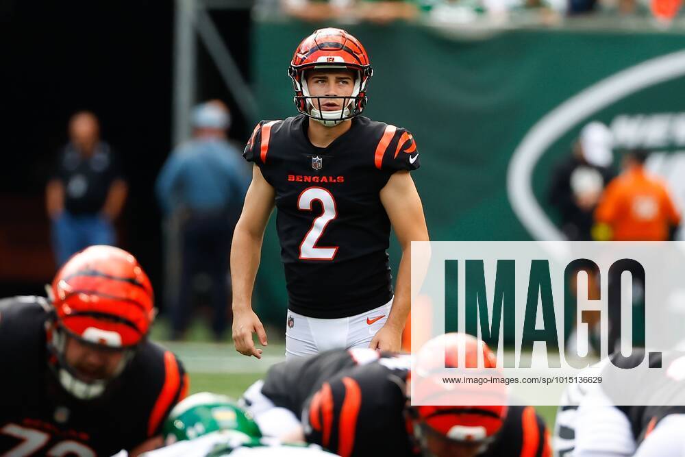 EAST RUTHERFORD, NJ - SEPTEMBER 25: Cincinnati Bengals quarterback