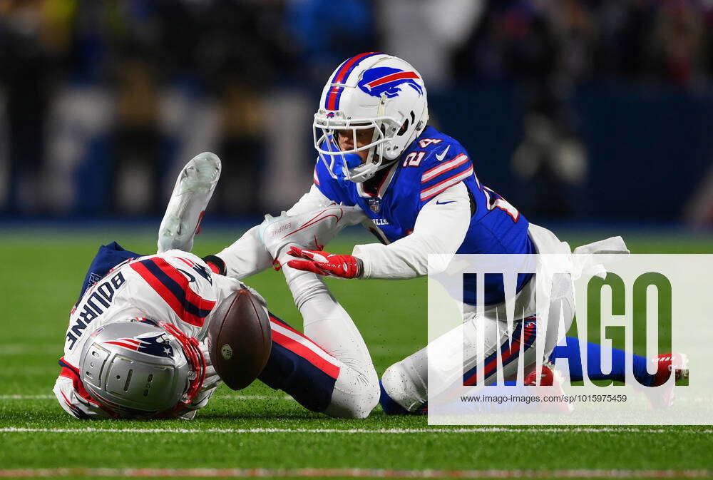 NFL: AFC Wild Card Playoffs-New England Patriots at Buffalo Bills