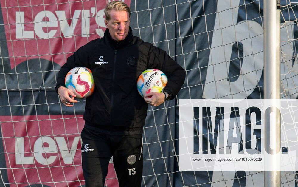 Schultz Timo Trainer Pauli Fc St Pauli Deutschland Trainingsgelände An Der Kollaustrasse