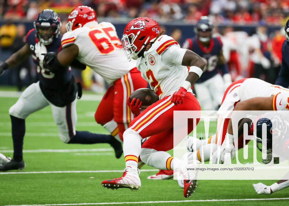 Houston, TX, USA. 18th Dec, 2022. Kansas City Chiefs running back Ronald  Jones (2) prior to a game between the Kansas City Chiefs and the Houston  Texans in Houston, TX. Trask Smith/CSM/Alamy