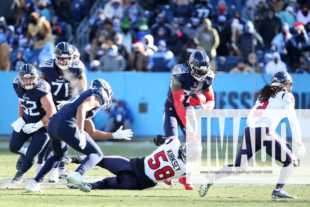 NASHVILLE, TN - DECEMBER 24: Tennessee Titans running back Derrick